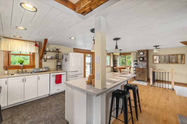 3740 Lower Pleasant Valley Road, Cambridge, VT 05444