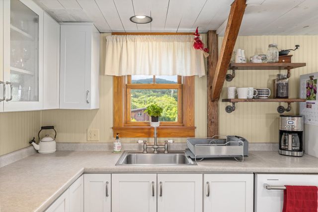 3740 Lower Pleasant Valley Road, Cambridge, VT 05444