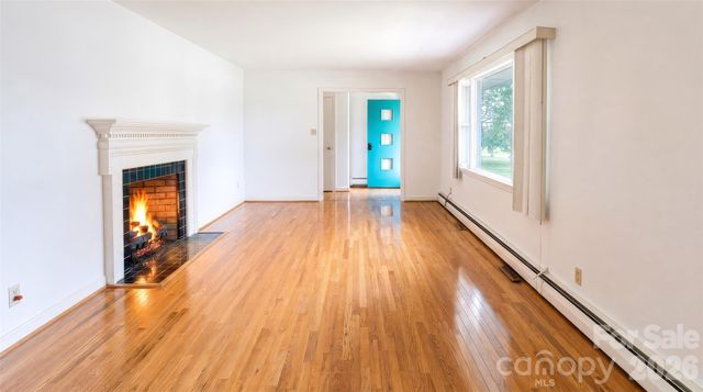 201 Woodlawn Drive, Morganton, NC 28655