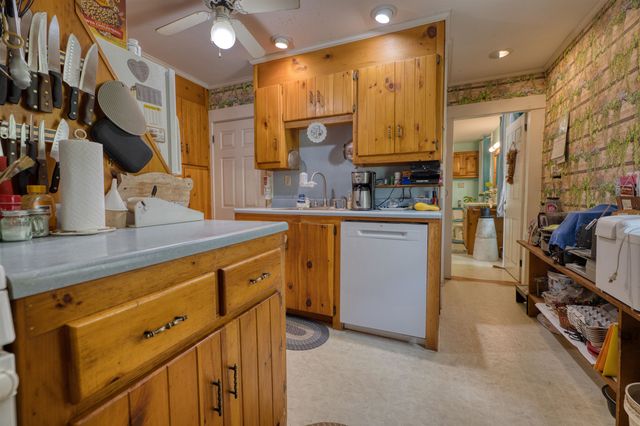 681 Province Lake Road, Effingham, NH 03882