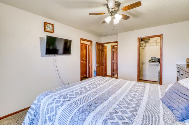 723 16 Avenue W, West Fargo, ND 58078