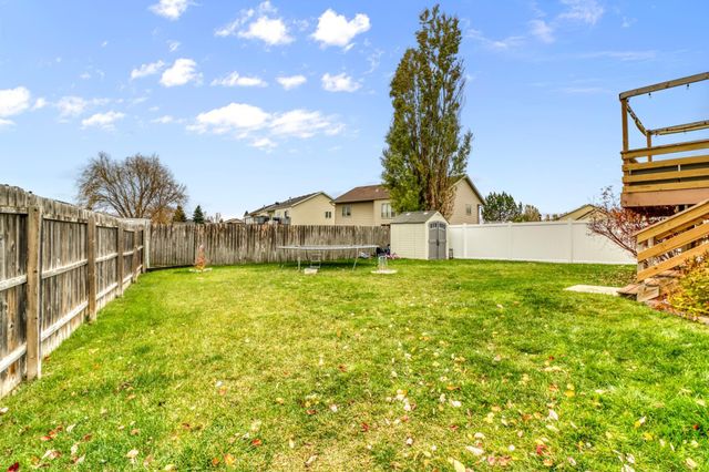 723 16 Avenue W, West Fargo, ND 58078