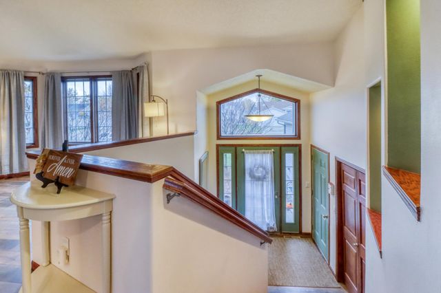 723 16 Avenue W, West Fargo, ND 58078