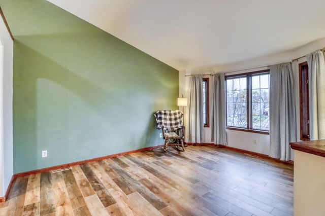 723 16 Avenue W, West Fargo, ND 58078