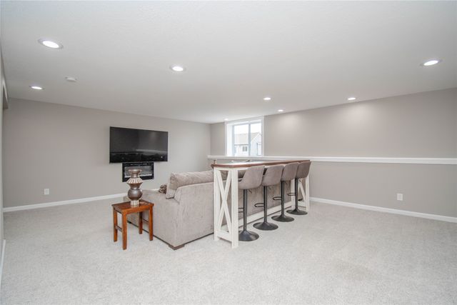 1110 Luther Drive, Adel, IA 50003