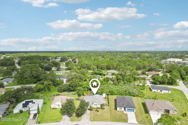 1265 Sandusky Street SE, Palm Bay, FL 32909
