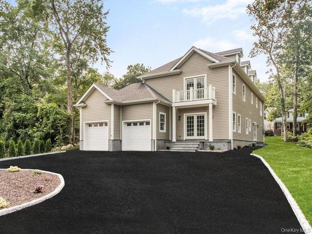 1 Kewanee Road, New Rochelle, NY 10804