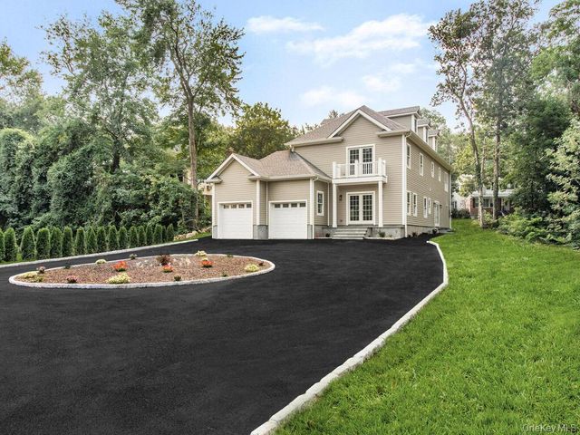 1 Kewanee Road, New Rochelle, NY 10804