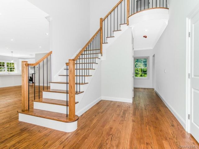 1 Kewanee Road, New Rochelle, NY 10804