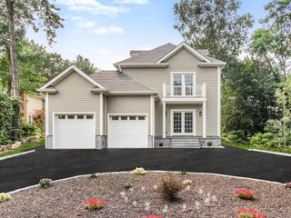 1 Kewanee Road, New Rochelle, NY 10804