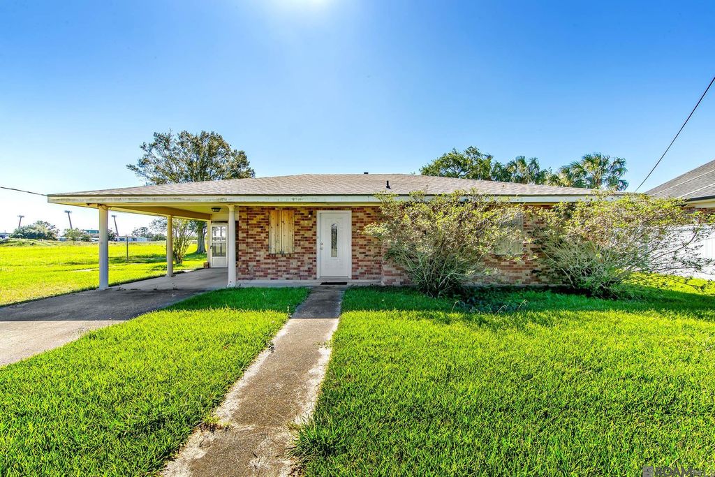 4744B Hwy 1, Raceland, LA 70394