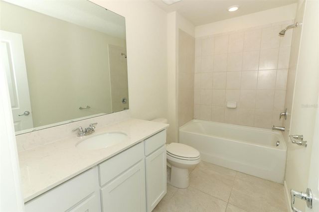 5345 ROYAL POINT AVENUE, Kissimmee, FL 34746