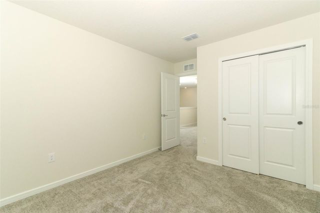 5345 ROYAL POINT AVENUE, Kissimmee, FL 34746