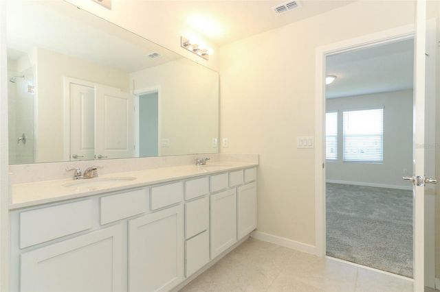 5345 ROYAL POINT AVENUE, Kissimmee, FL 34746