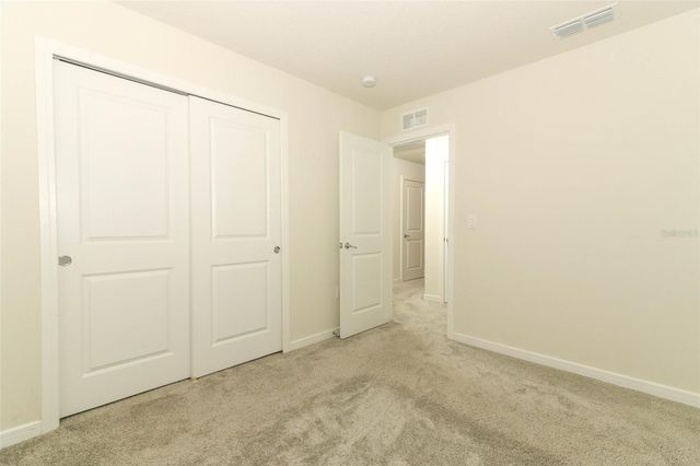 5345 ROYAL POINT AVENUE, Kissimmee, FL 34746