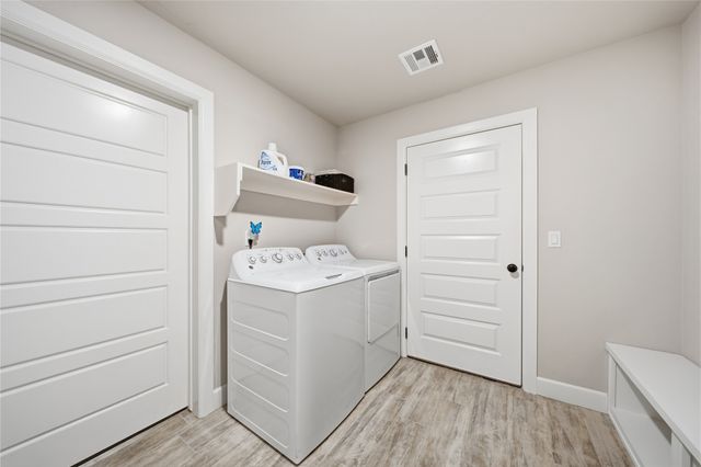 803 E Jacksonville Street, Broken Arrow, OK 74012