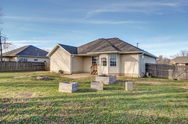 5566 W Josh Street, Springfield, MO 65802