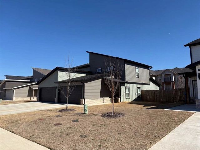 2607 SW Lofoten Street, Bentonville, AR 72713