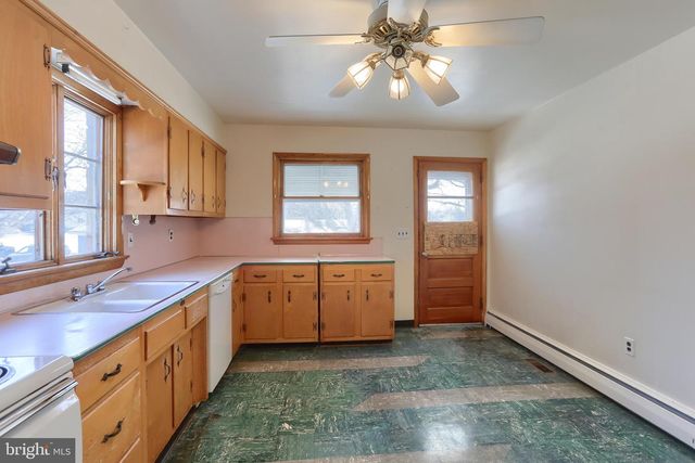 514 HOCKERSVILLE RD, Hershey, PA 17033