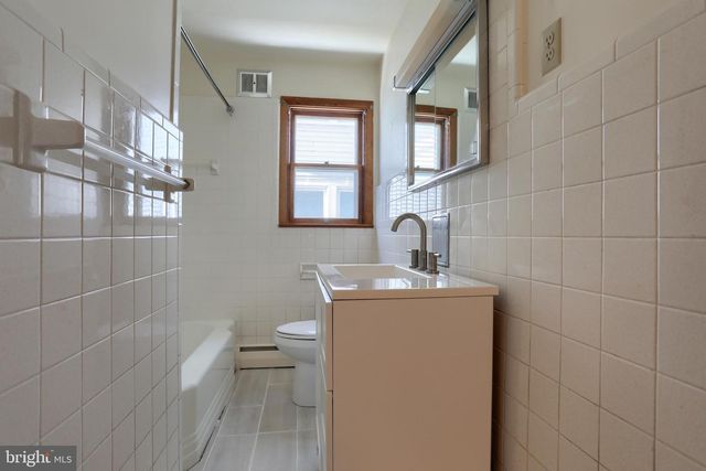 514 HOCKERSVILLE RD, Hershey, PA 17033