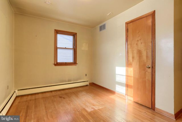 514 HOCKERSVILLE RD, Hershey, PA 17033