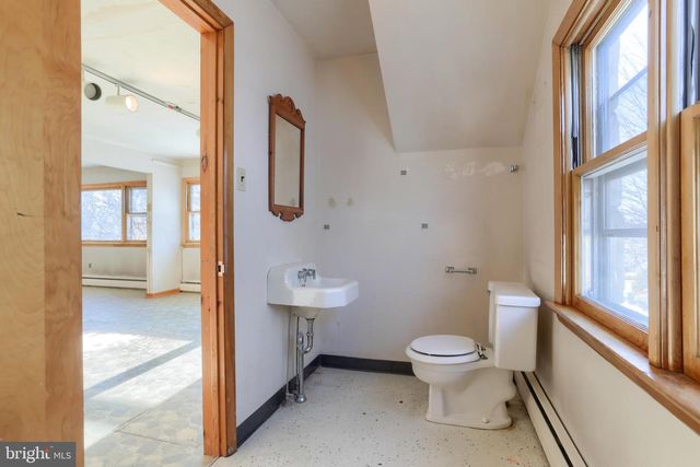 514 HOCKERSVILLE RD, Hershey, PA 17033