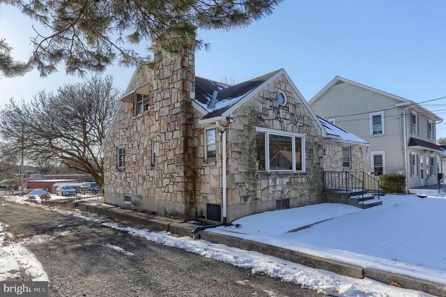 514 HOCKERSVILLE RD, Hershey, PA 17033