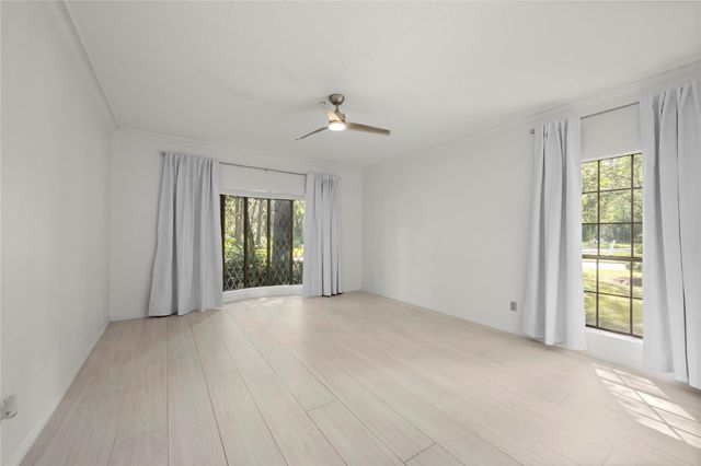 2103 Woodford Green Drive, Kingwood, TX 77339