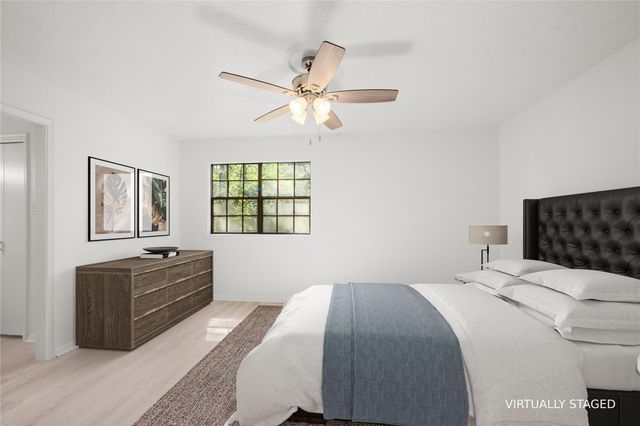 2103 Woodford Green Drive, Kingwood, TX 77339