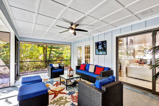 12870 La Rochelle Circle, Palm Beach Gardens, FL 33410