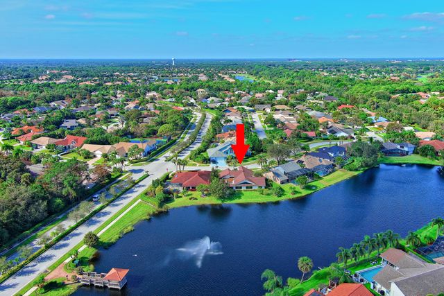 12870 La Rochelle Circle, Palm Beach Gardens, FL 33410