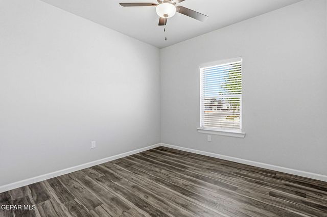 6070 ZINC HILL Street, Santa Teresa, NM 88008