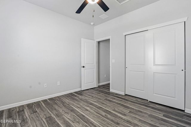 6070 ZINC HILL Street, Santa Teresa, NM 88008