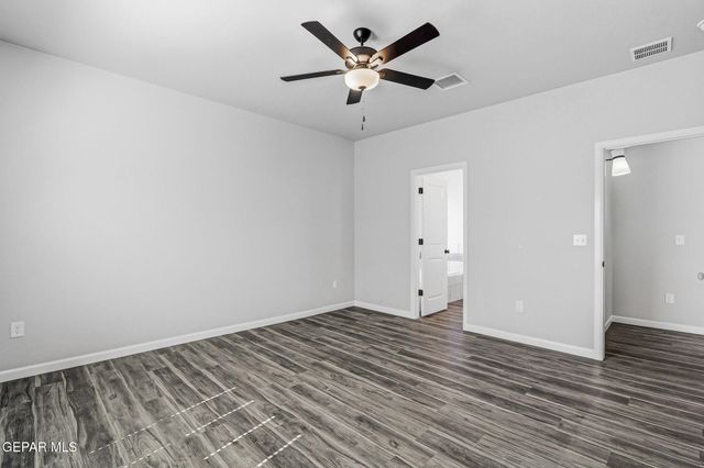 6070 ZINC HILL Street, Santa Teresa, NM 88008