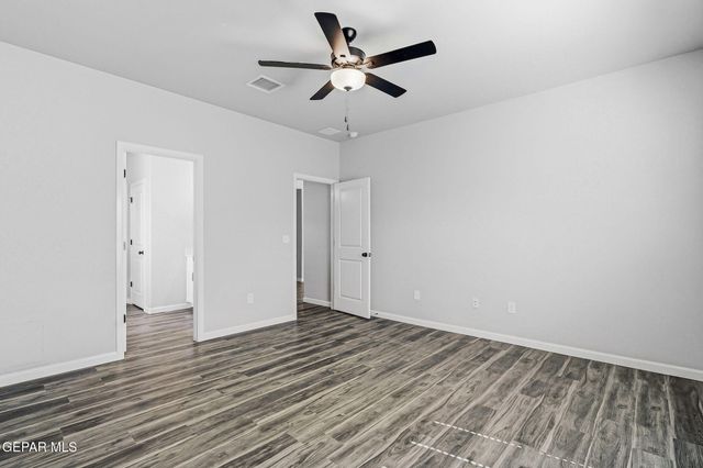 6070 ZINC HILL Street, Santa Teresa, NM 88008