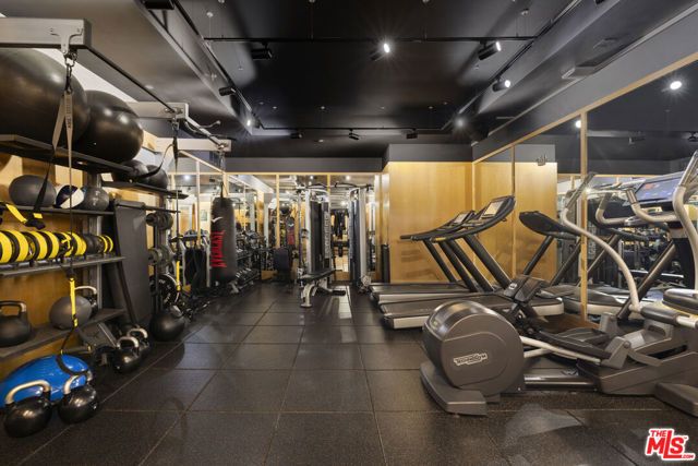 10777 Wilshire Boulevard 207, Los Angeles, CA 90024