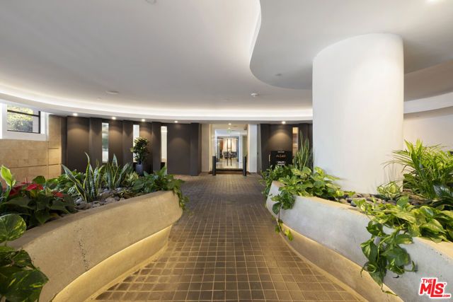10777 Wilshire Boulevard 207, Los Angeles, CA 90024