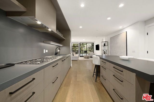 10777 Wilshire Boulevard 207, Los Angeles, CA 90024