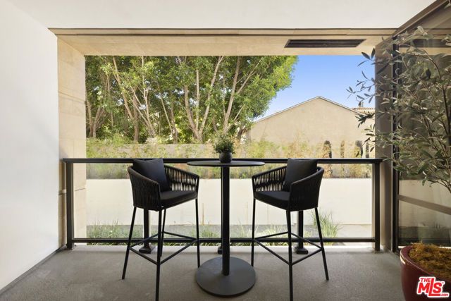 10777 Wilshire Boulevard 207, Los Angeles, CA 90024