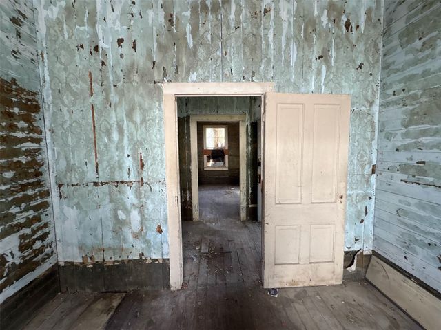 1220 34th Street, Galveston, TX 77550