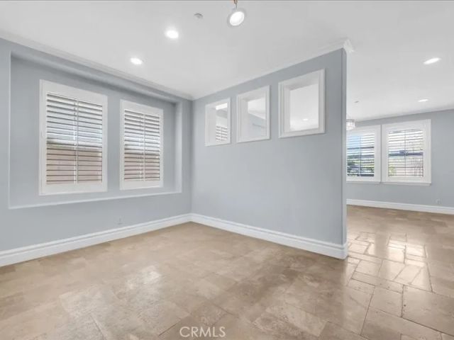 8045 Zuma, Huntington Beach, CA 92646