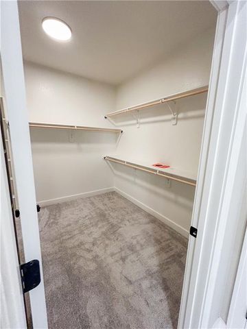 11800 E 231st Street, Peculiar, MO 64078