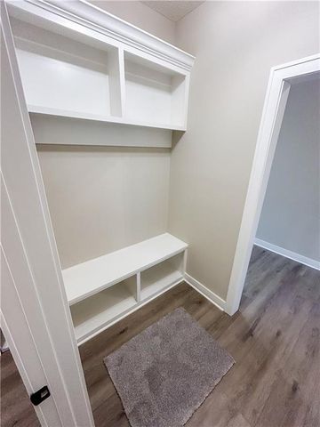 11800 E 231st Street, Peculiar, MO 64078