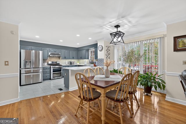 222 Mossy Place, Alpharetta, GA 30005