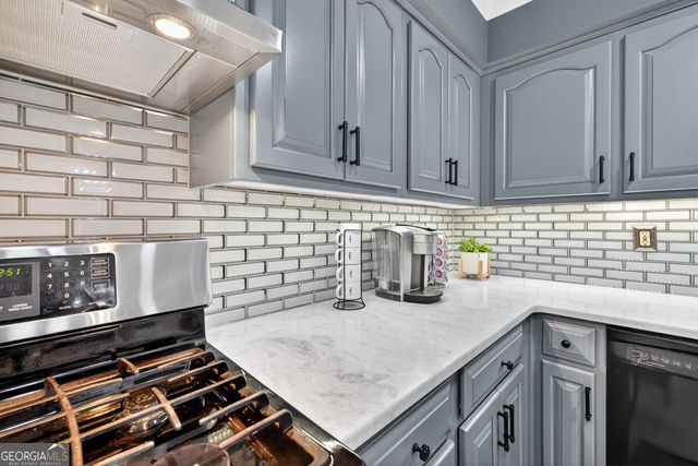 222 Mossy Place, Alpharetta, GA 30005