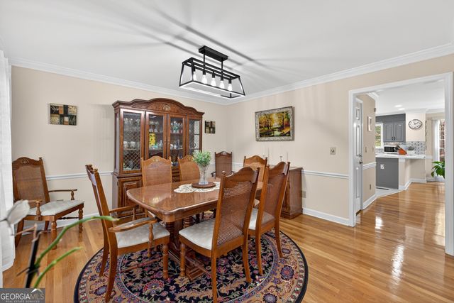 222 Mossy Place, Alpharetta, GA 30005