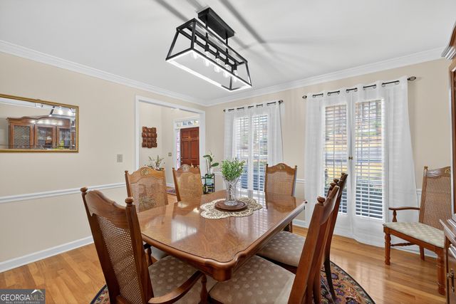 222 Mossy Place, Alpharetta, GA 30005