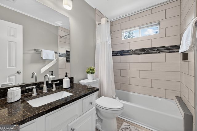 222 Mossy Place, Alpharetta, GA 30005