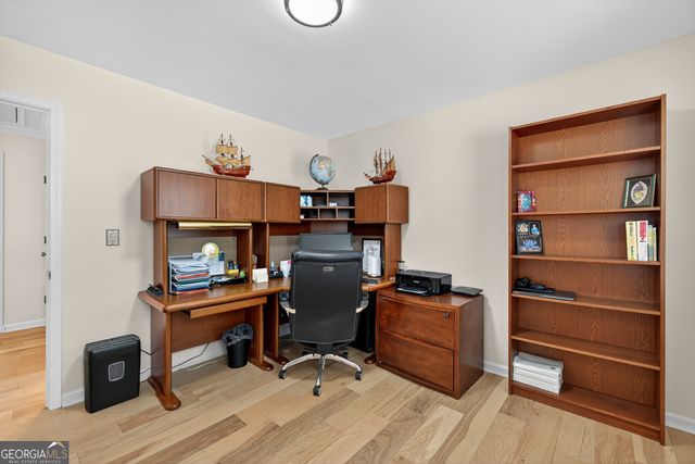 222 Mossy Place, Alpharetta, GA 30005