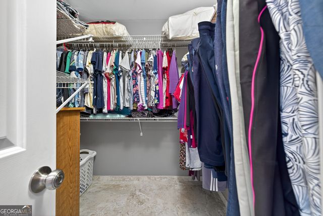 222 Mossy Place, Alpharetta, GA 30005